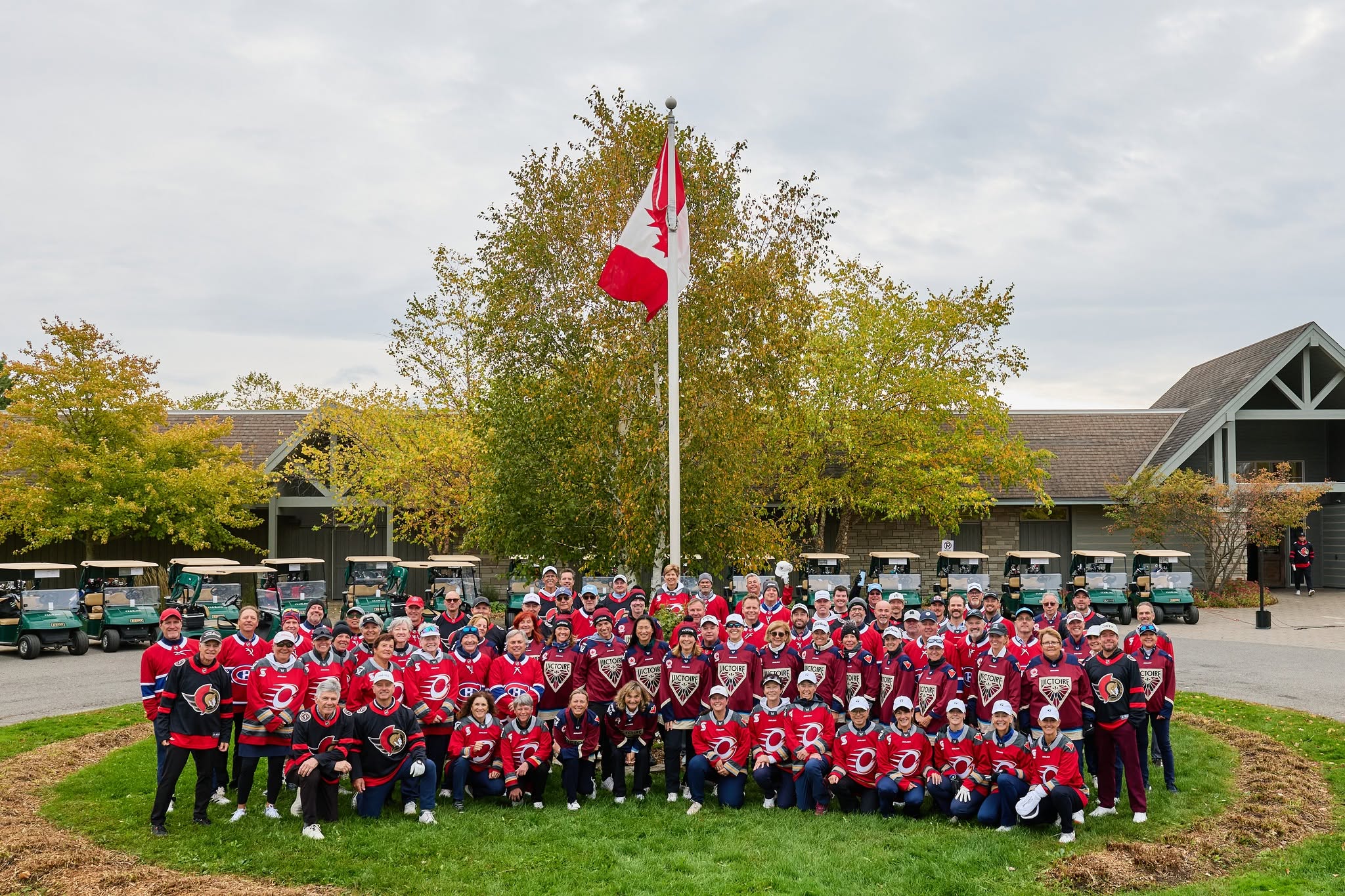 equipe_complet.jpg (2048×1365)
